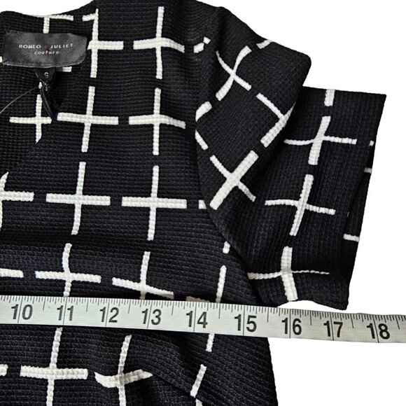 Romeo & Juliet Couture Shift Dress Black White Cross Pattern Women Small NWT - Picture 9 of 11